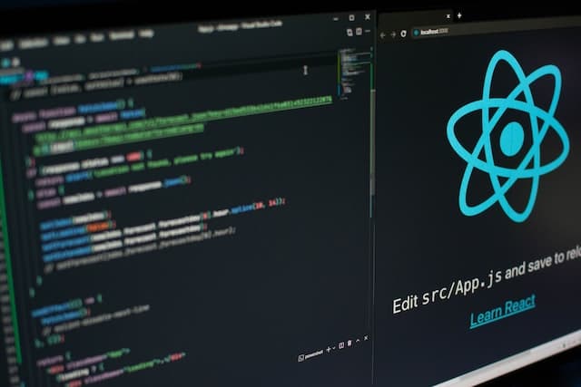 Choosing the Right JavaScript Framework: A Comparative Guide to React, Angular, and Vue.js Choosing the Right JavaScript Framework: A Comparative Guide to React, Angular, and Vue.js